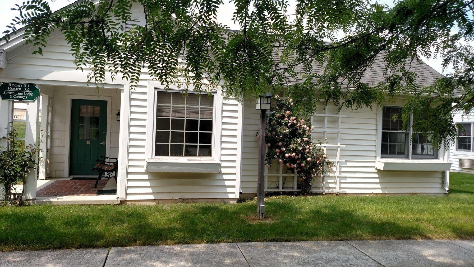 Spruce Lane Lodge And Cottages Smoketown  ภายนอก รูปภาพ